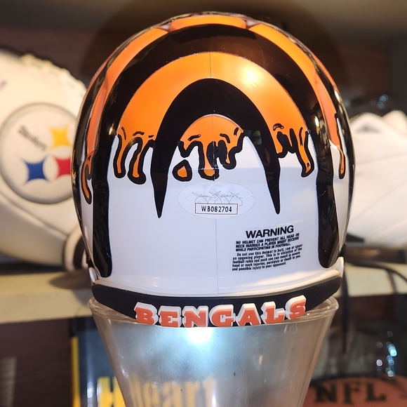 Ochocinco Bengals Chad Johnson Autographed mini helmet Cincinnati Bengals - Picture 4 of 13
